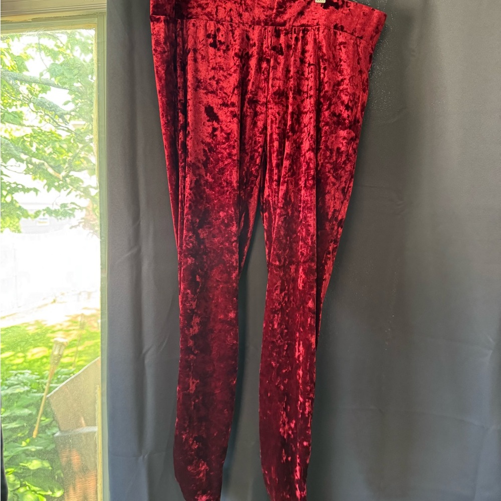 NWT Torrid lace-up leggings